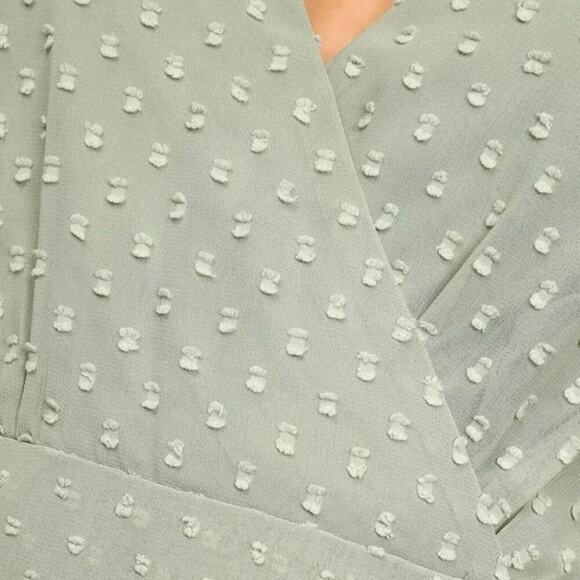 NWT Lulu’s Romantic Possibilities Sage Brush Swiss Dot Maxi Dress Medium Tie - Picture 4 of 6